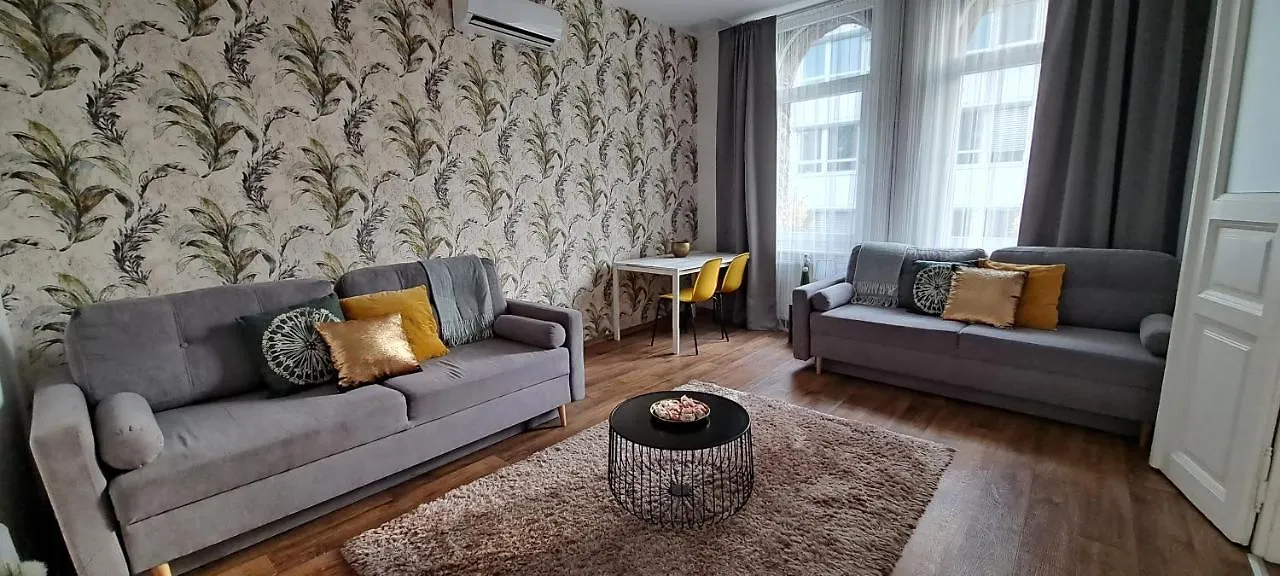Pina Colada Apartment In The Party District Budapest